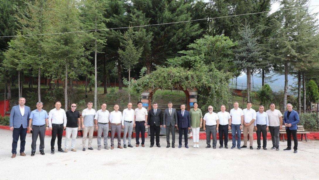 Müdür Vekilimiz,Gölköy'de İlçe Millî Eğitim Müdürleri ile Değerlendirme Toplantısına Katıldı
